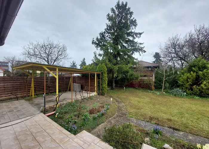 Tatil Evi Balaton Breeze Retreat Balatonfüred